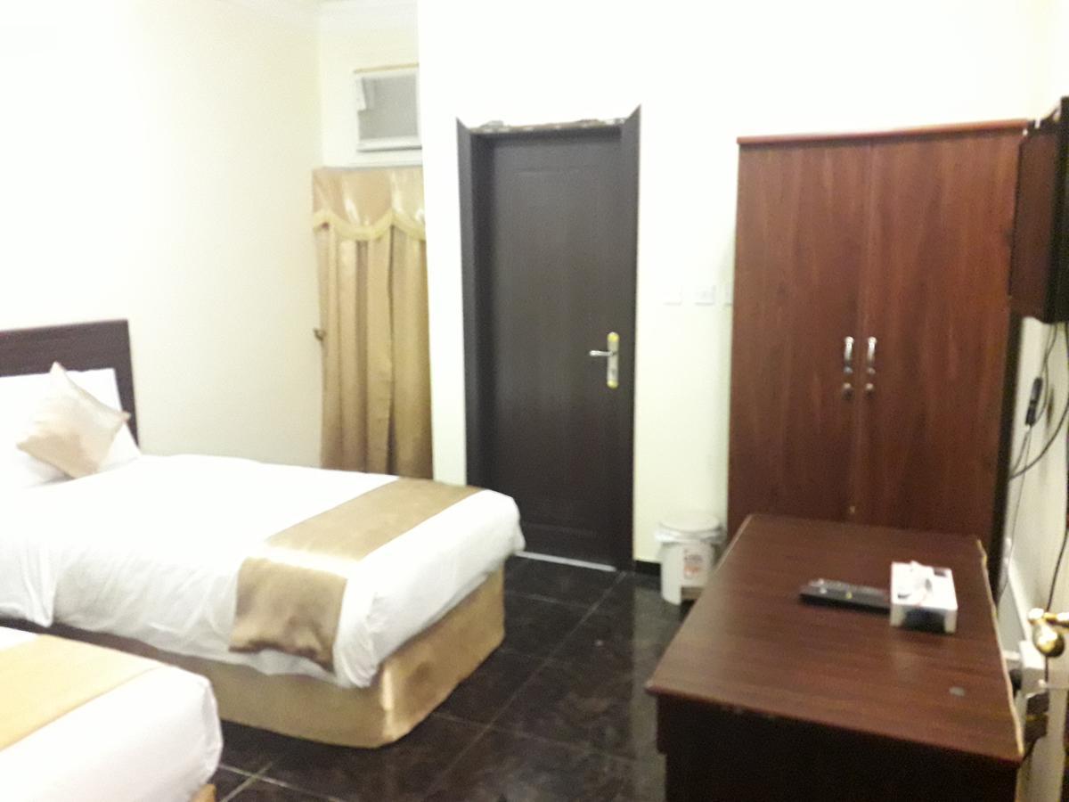 Lake Hotel Mukhi Экстерьер фото